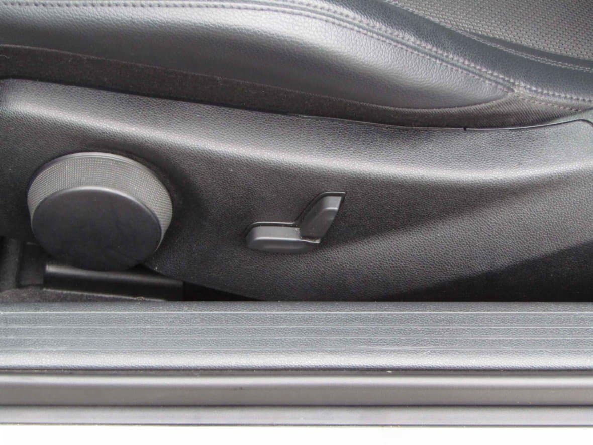 2010 Mercedes-Benz E-CLASS - 13