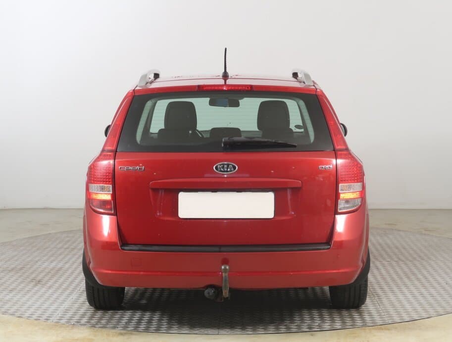 2011 Kia CEE'D - 6
