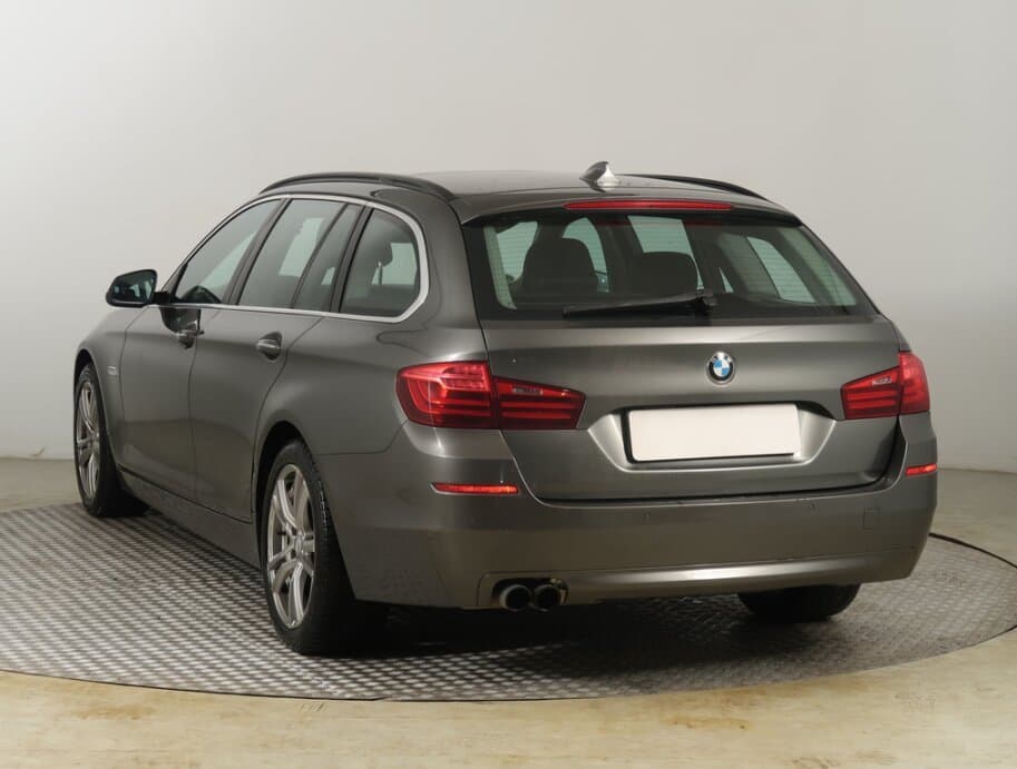 2014 BMW 5-SERIES - 5