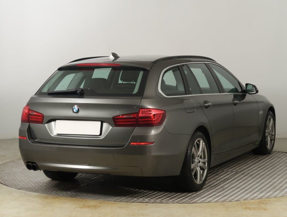 2014 BMW 5-SERIES - 7