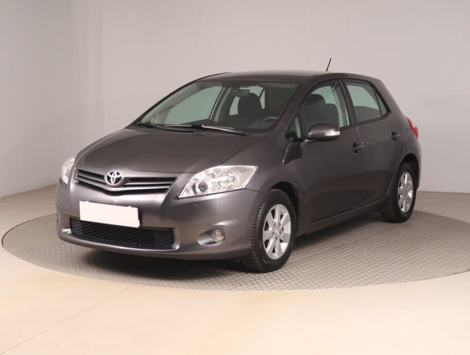 2013 Toyota AURIS - 3