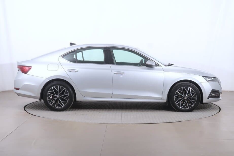 2021 Škoda OCTAVIA - 8