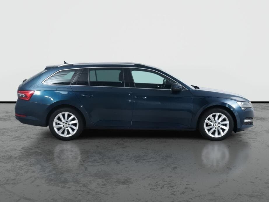 2020 Škoda SUPERB - 8