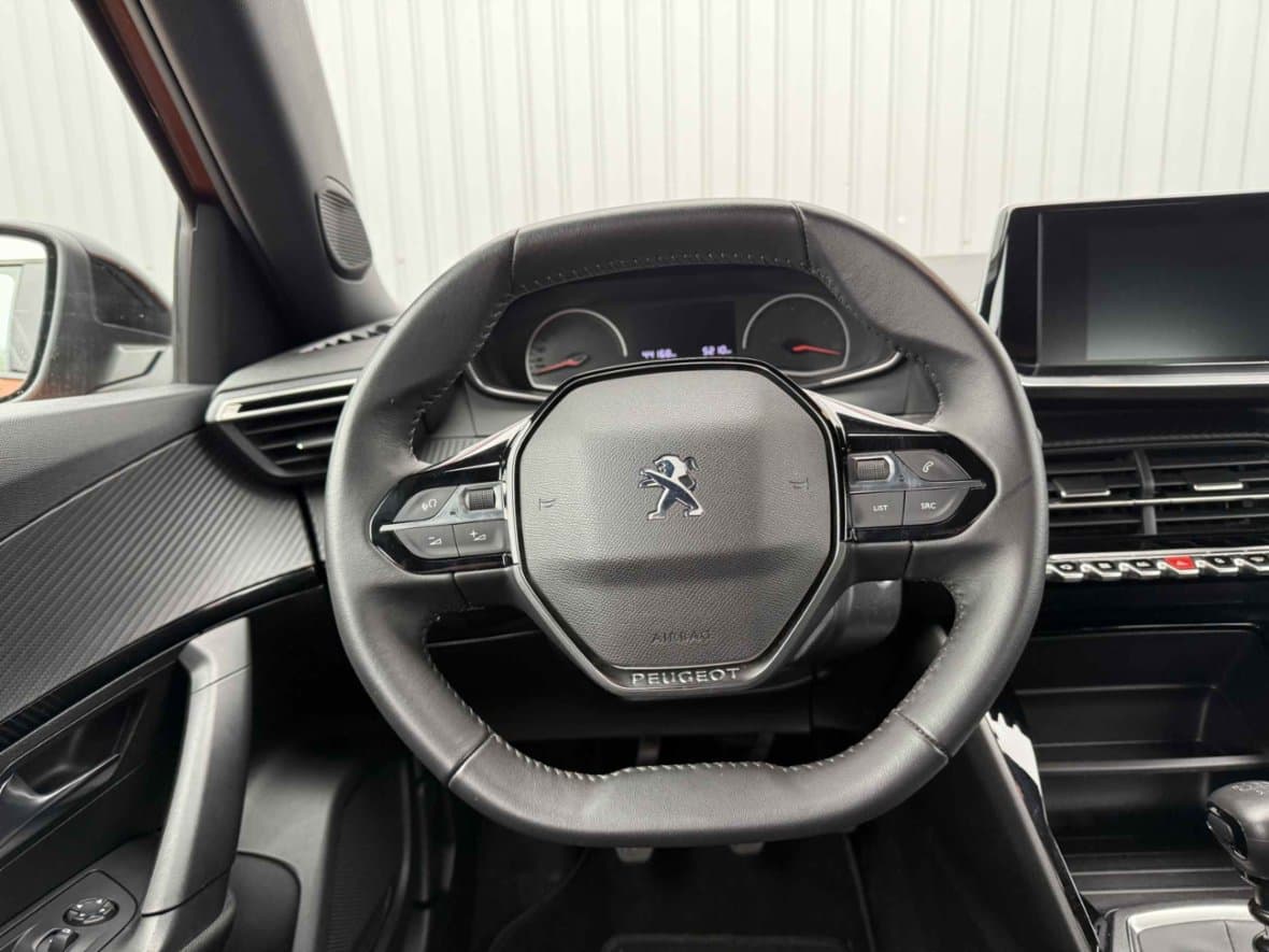 2023 Peugeot 2008 - 12