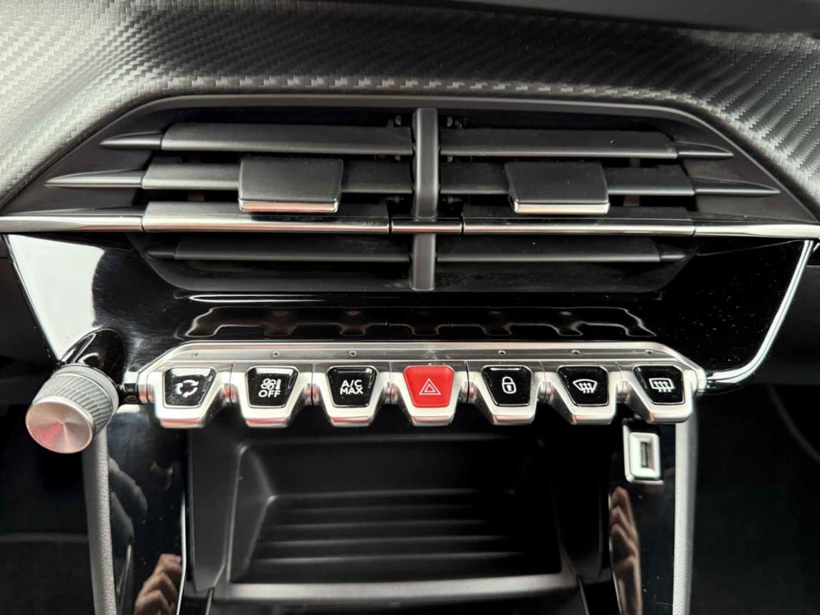 2023 Peugeot 2008 - 17