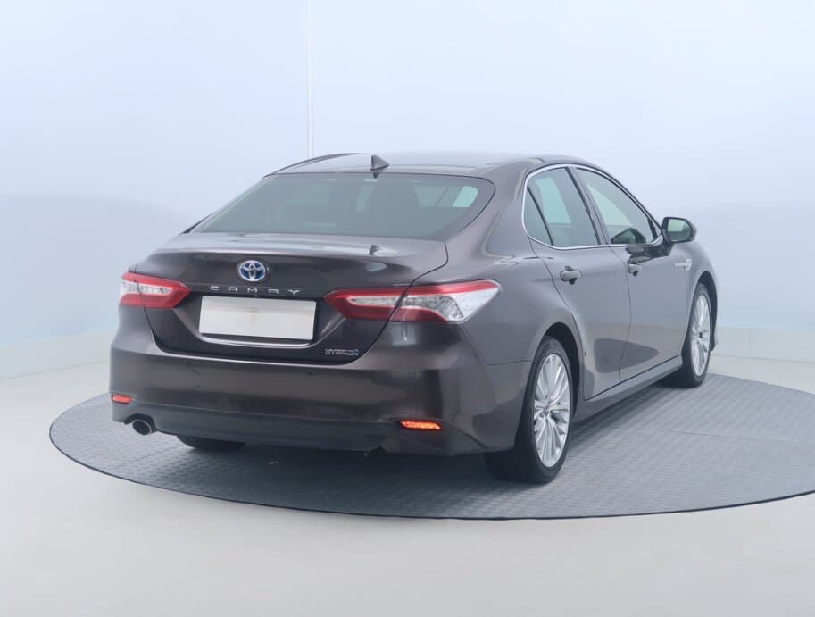 2019 Toyota CAMRY - 7