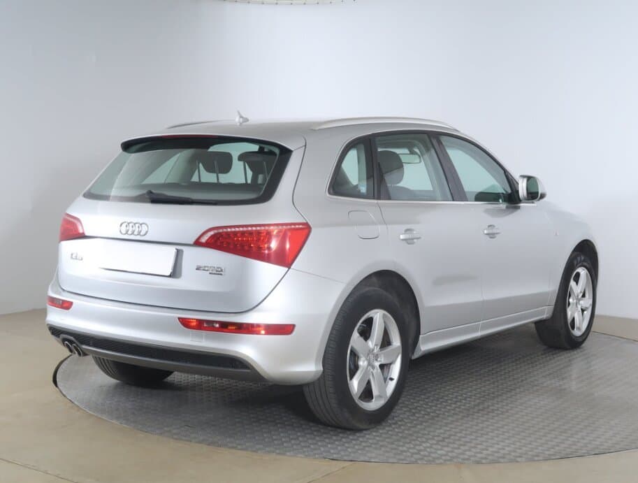 2010 Audi Q5 - 7