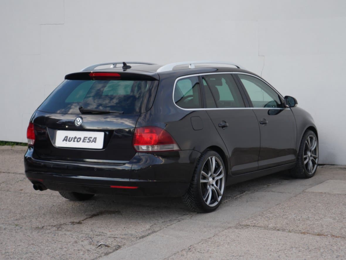 2010 Volkswagen GOLF - 6