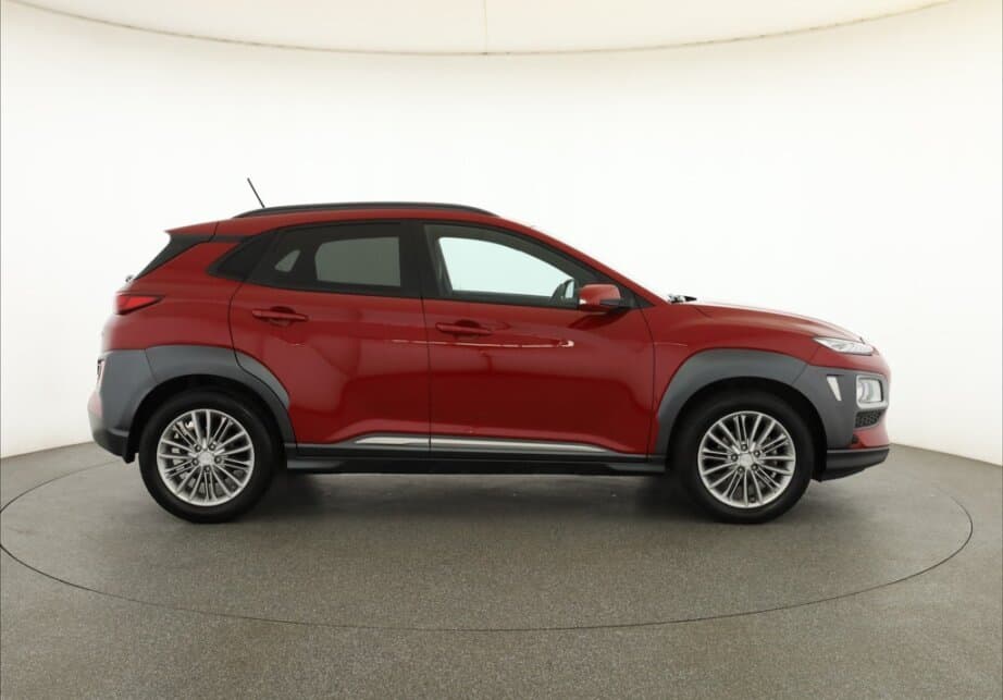 2020 Hyundai KONA - 8