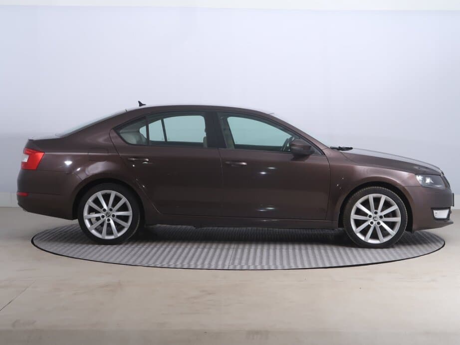 2013 Škoda OCTAVIA - 8