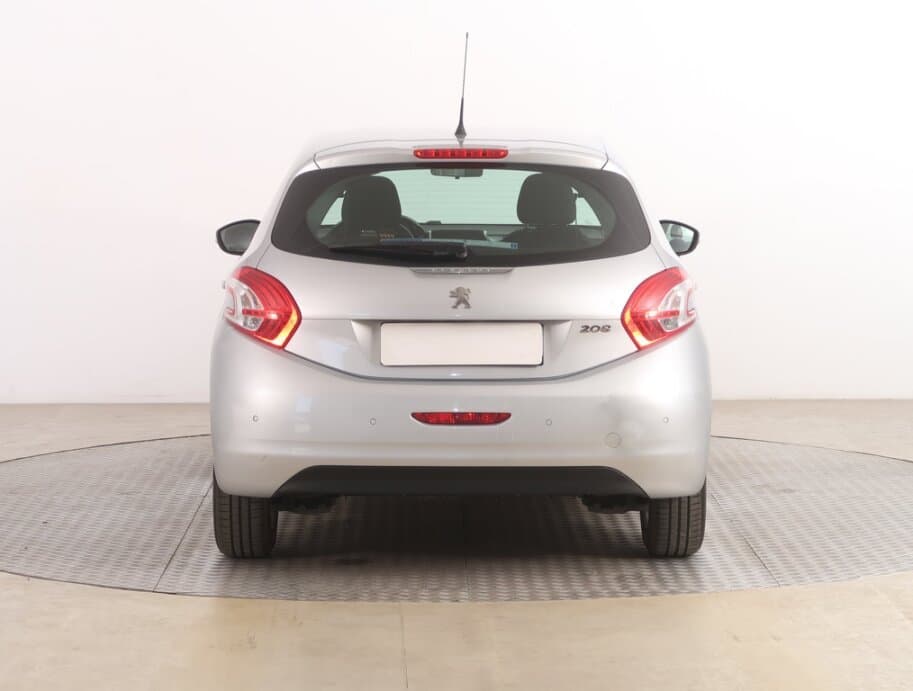 2013 Peugeot 208 - 6