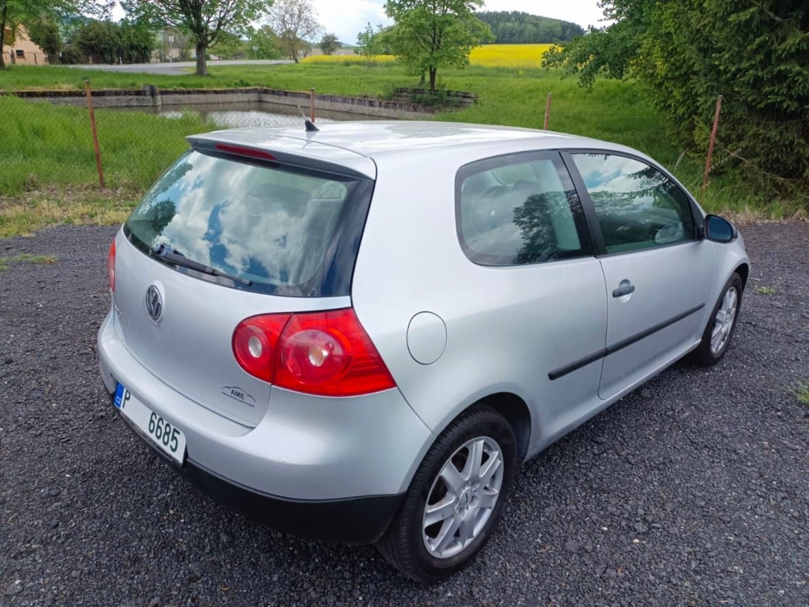2007 Volkswagen GOLF - 5