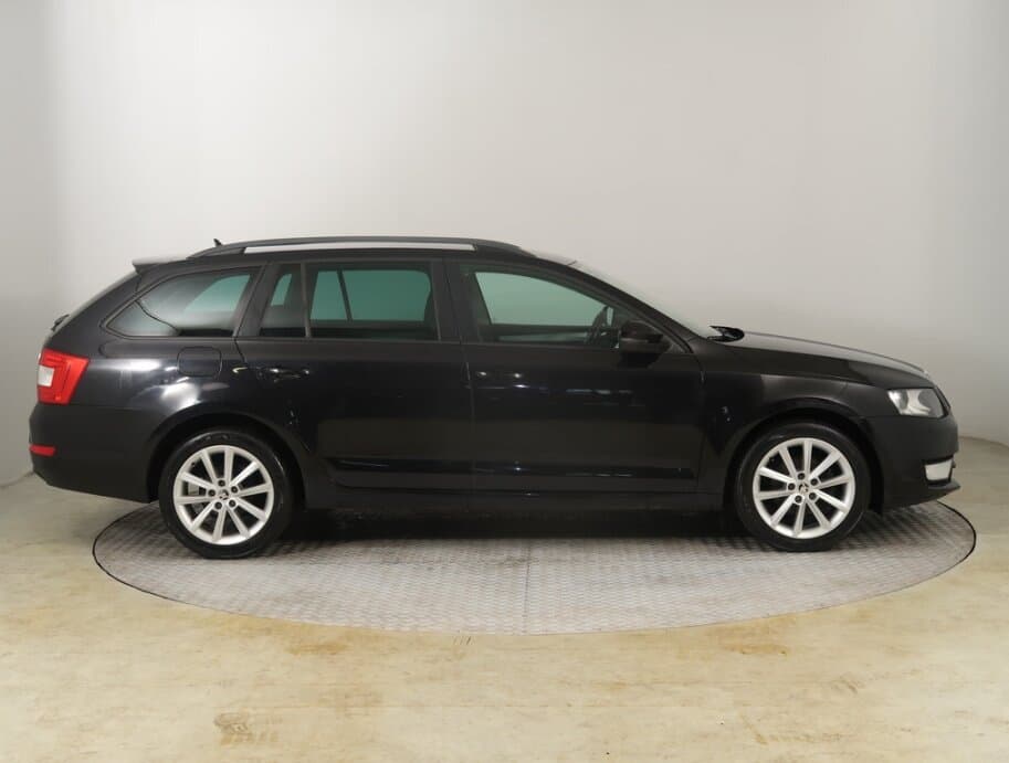 2014 Škoda OCTAVIA - 8