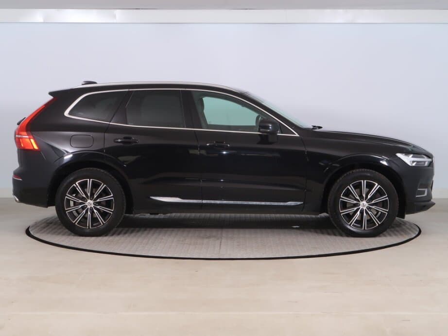 2018 Volvo XC60 - 8