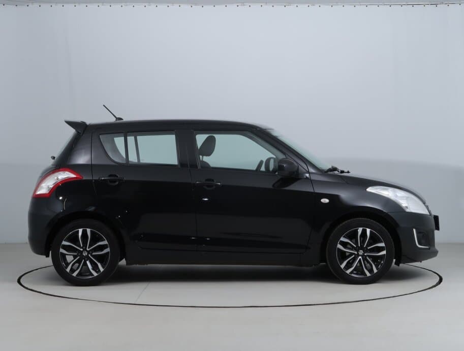 2015 Suzuki SWIFT - 8