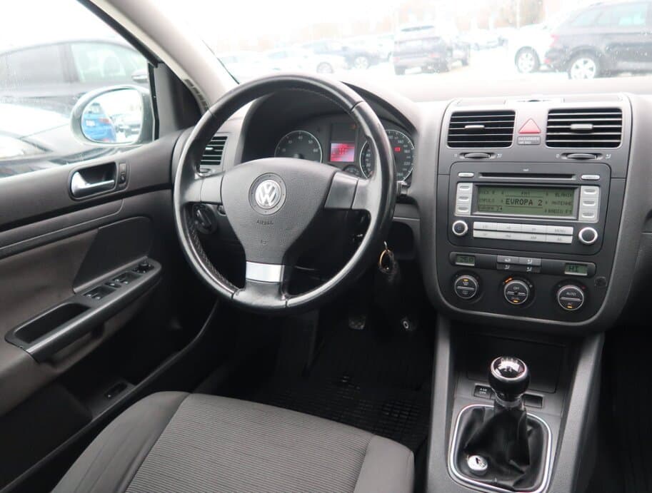 2008 Volkswagen GOLF - 9