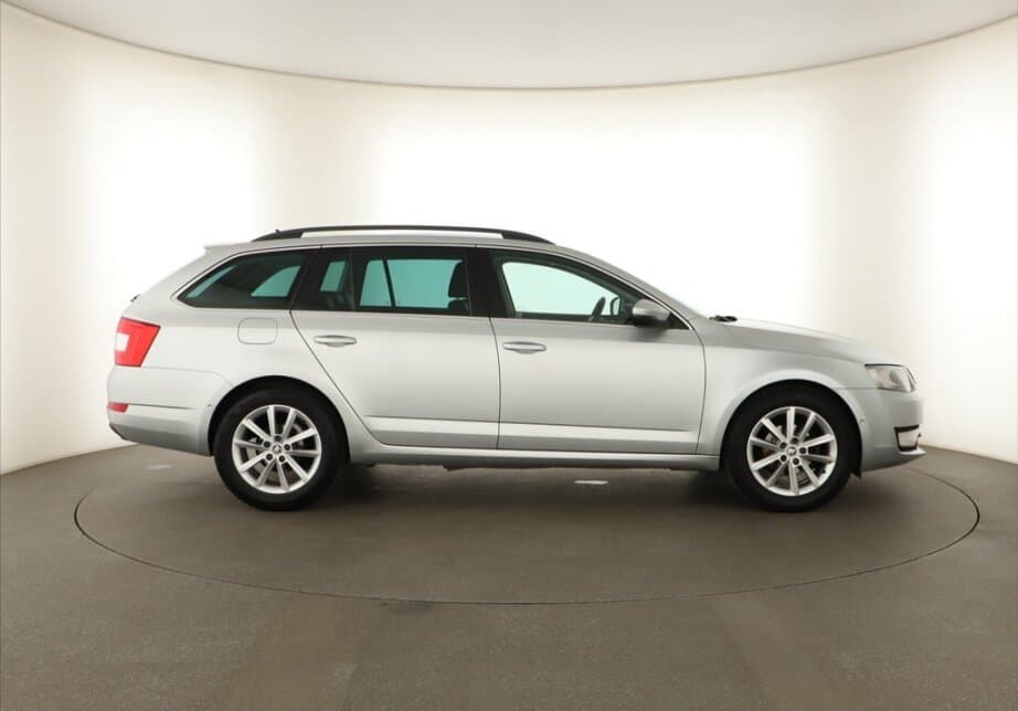 2016 Škoda OCTAVIA - 8