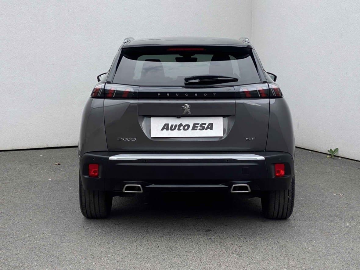 2021 Peugeot 2008 - 5