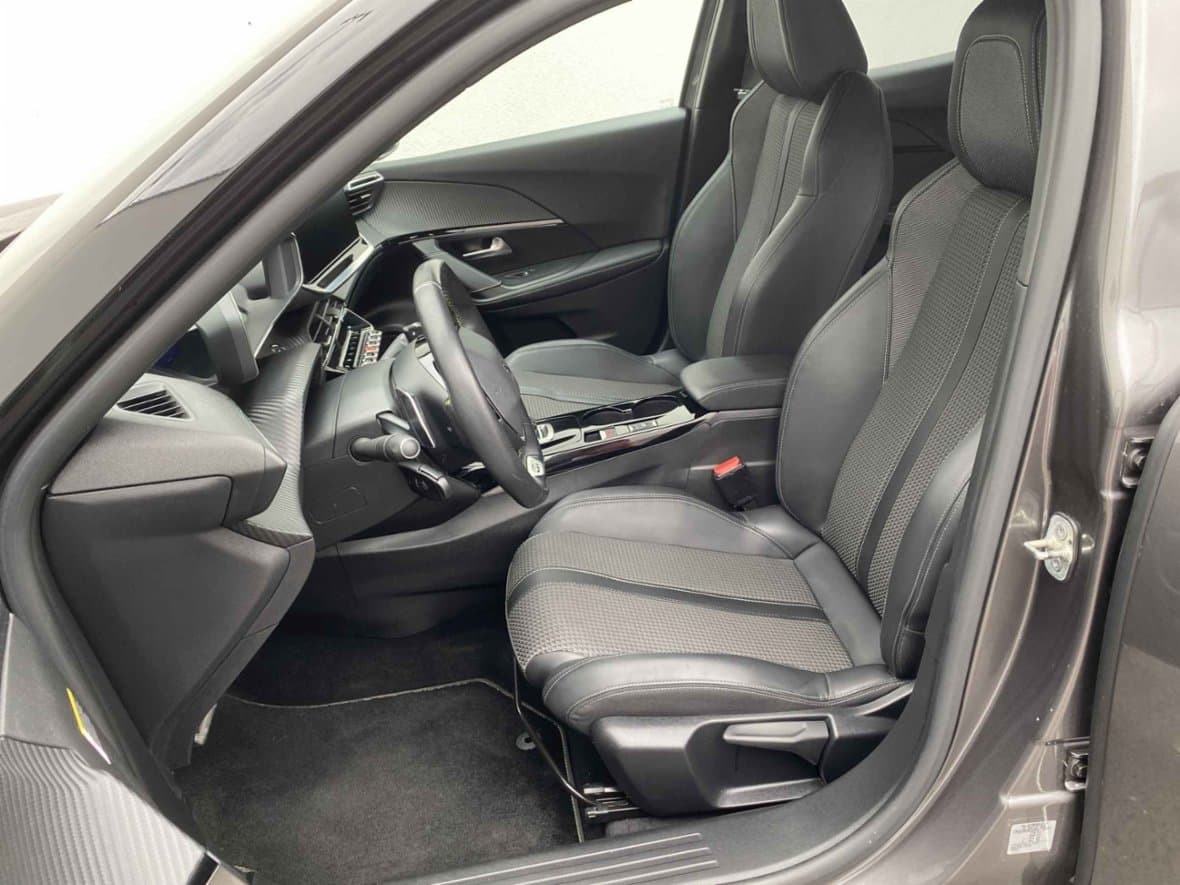 2021 Peugeot 2008 - 9