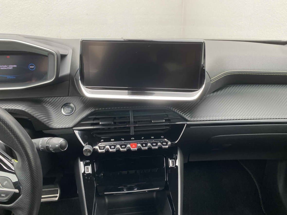 2021 Peugeot 2008 - 12