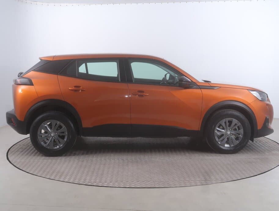 2022 Peugeot 2008 - 8