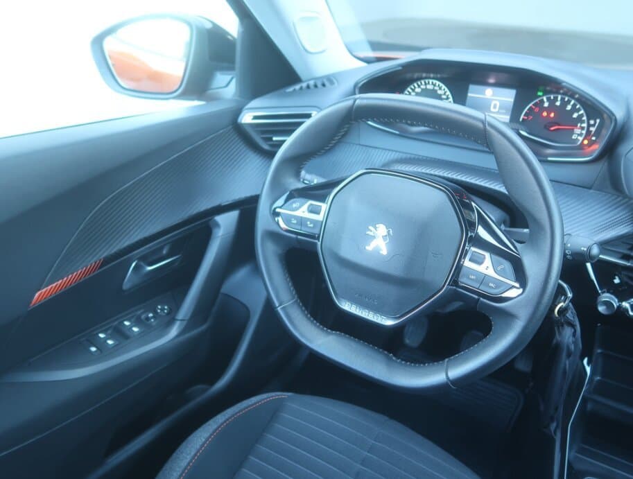 2022 Peugeot 2008 - 9