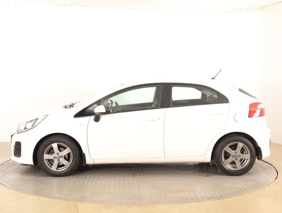2016 Kia RIO - 4