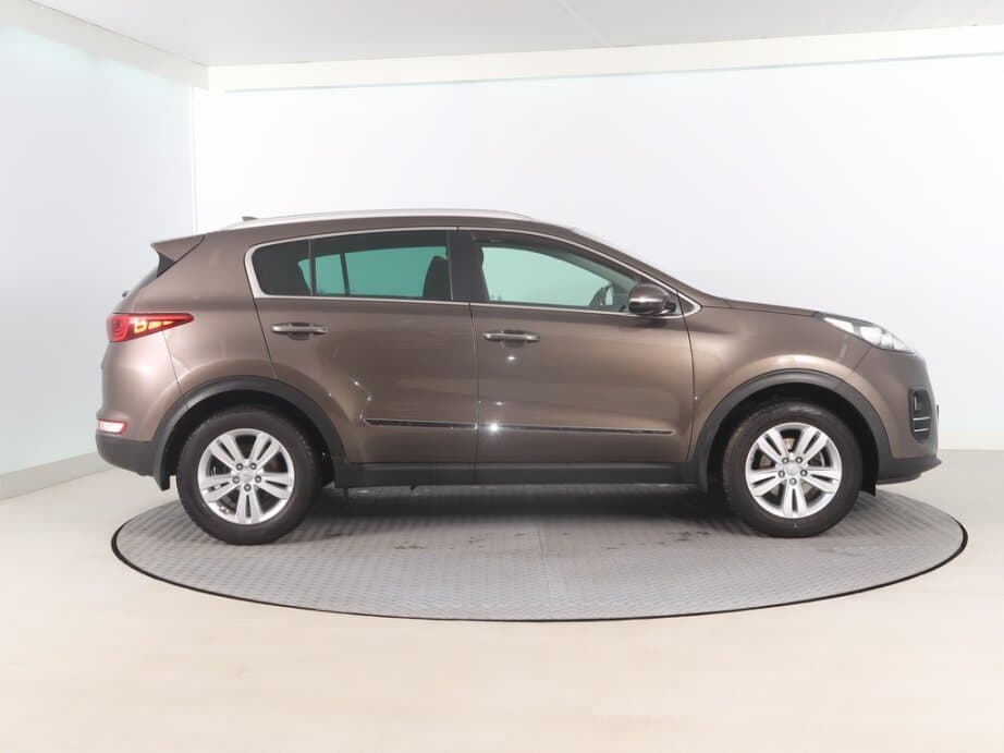 2018 Kia SPORTAGE - 8