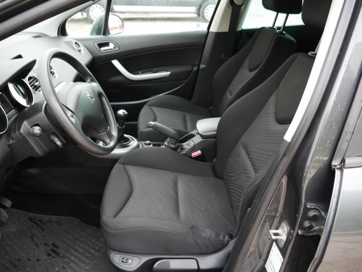 2013 Peugeot 308 - 9