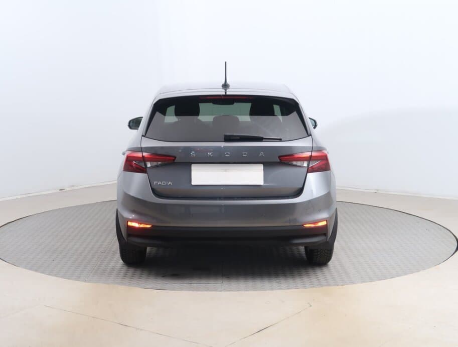 2022 Škoda FABIA - 6
