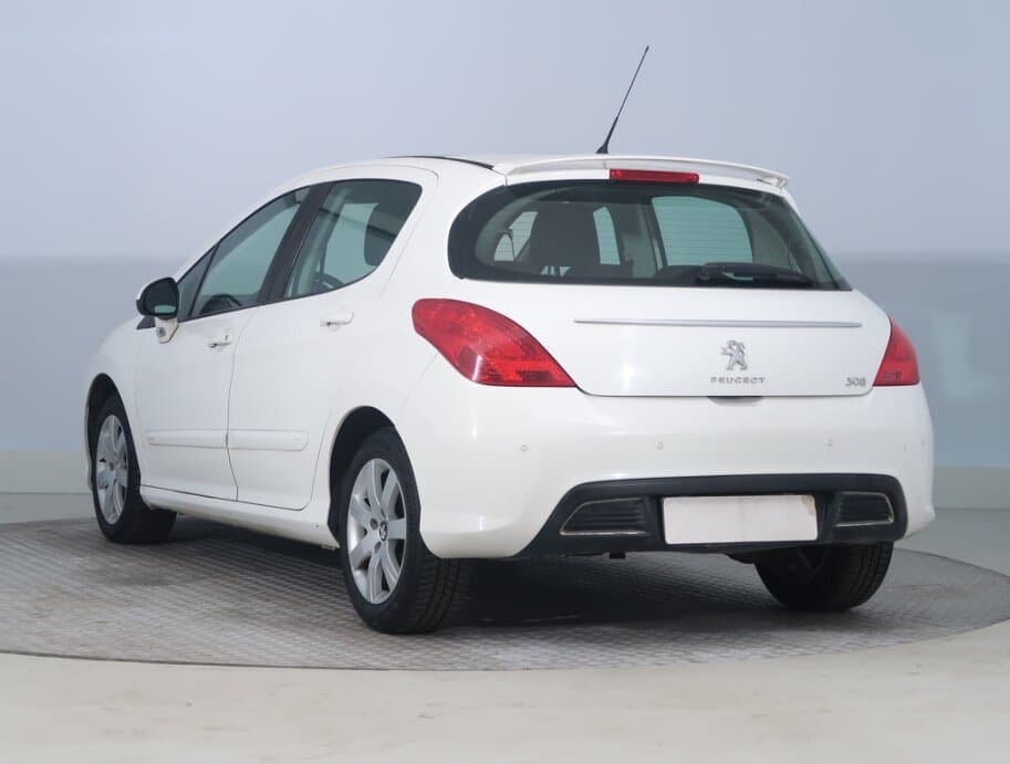 2011 Peugeot 308 - 5