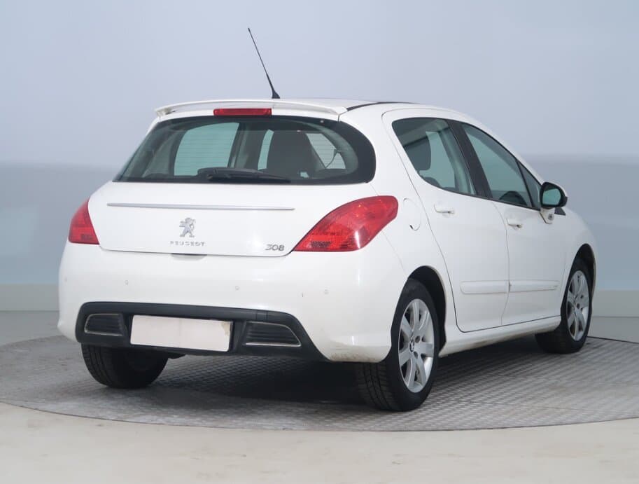2011 Peugeot 308 - 7