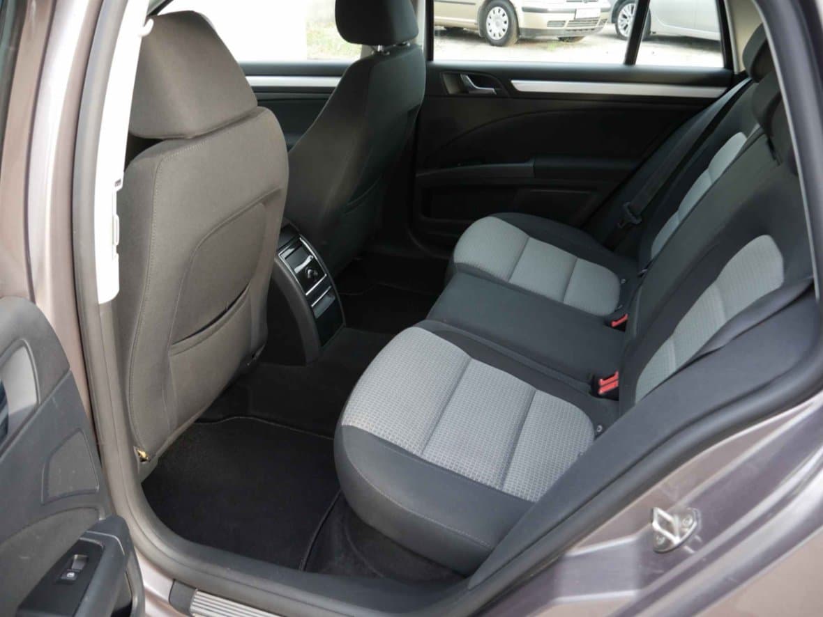 2012 Škoda SUPERB - 10
