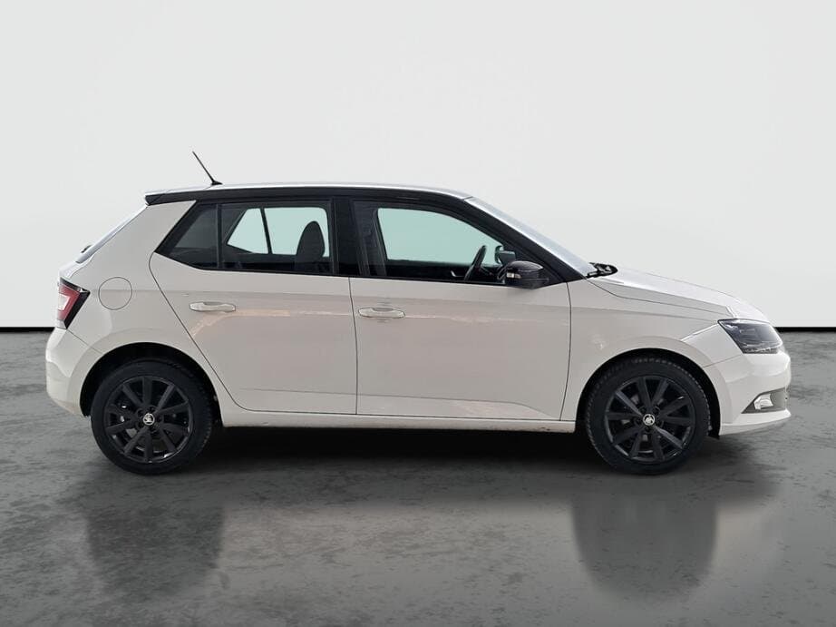 2015 Škoda FABIA - 8