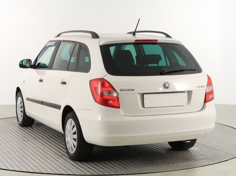 2014 Škoda FABIA - 5