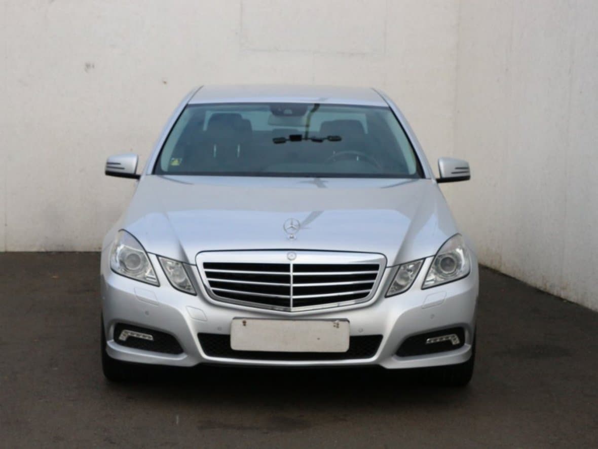 2012 Mercedes-Benz E-CLASS - 2