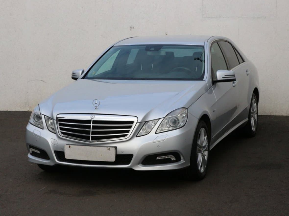 2012 Mercedes-Benz E-CLASS - 3