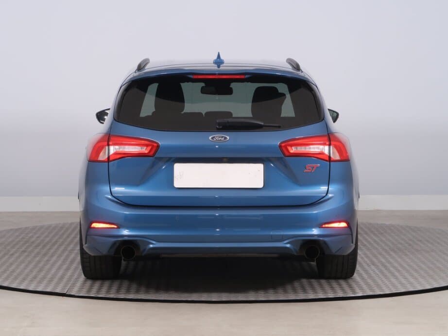 2020 Ford FOCUS - 6