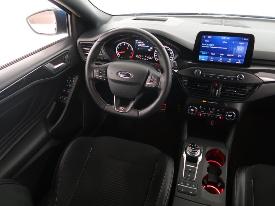 2020 Ford FOCUS - 9