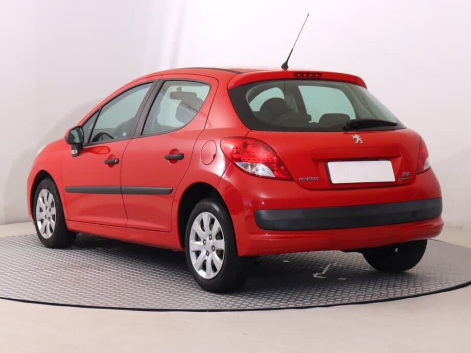 2011 Peugeot 207 - 5
