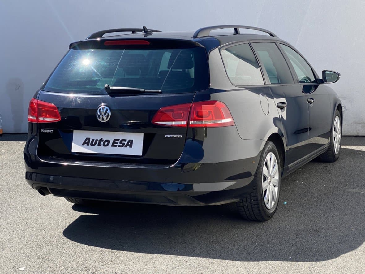2014 Volkswagen PASSAT - 4