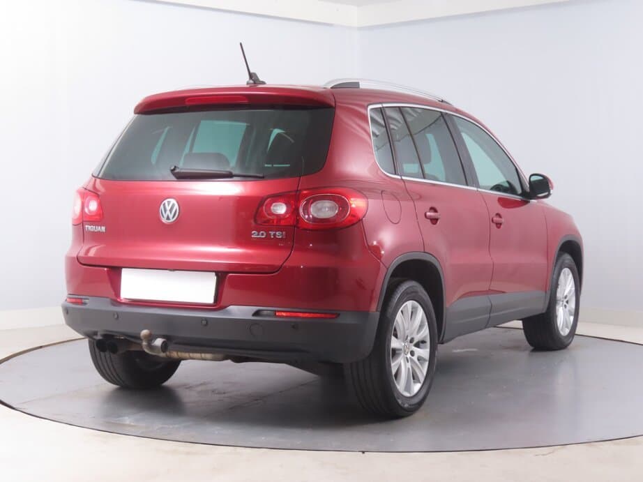 2010 Volkswagen TIGUAN - 13