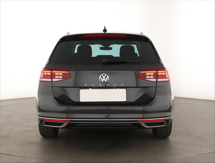 2020 Volkswagen PASSAT - 6