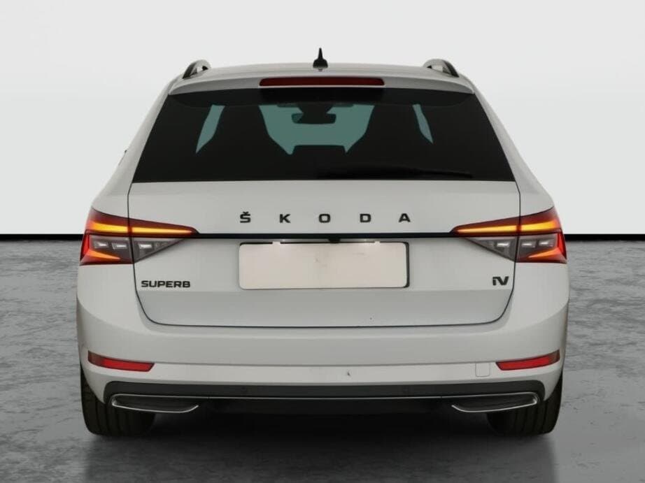 2020 Škoda SUPERB - 11