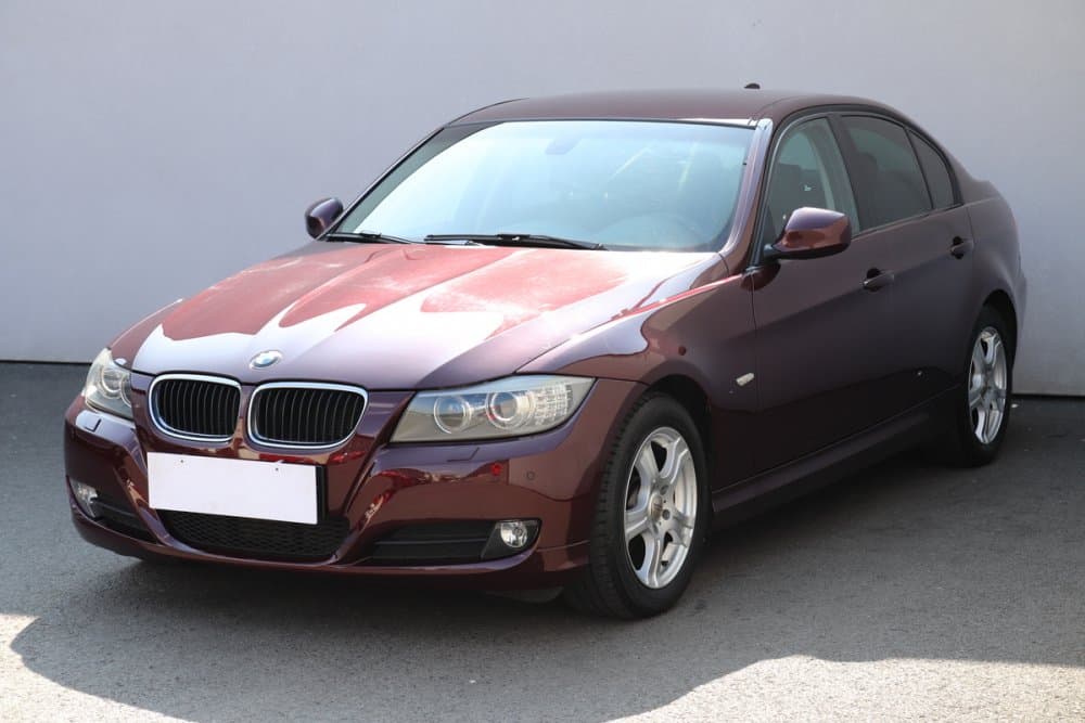 2010 BMW 3-SERIES - 3