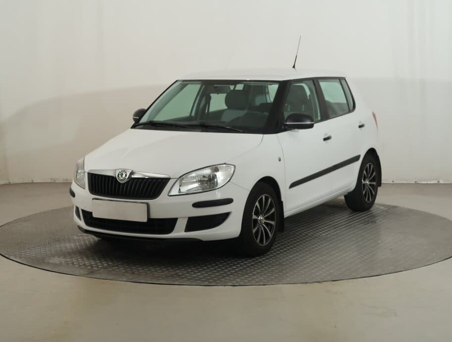 2011 Škoda FABIA - 3