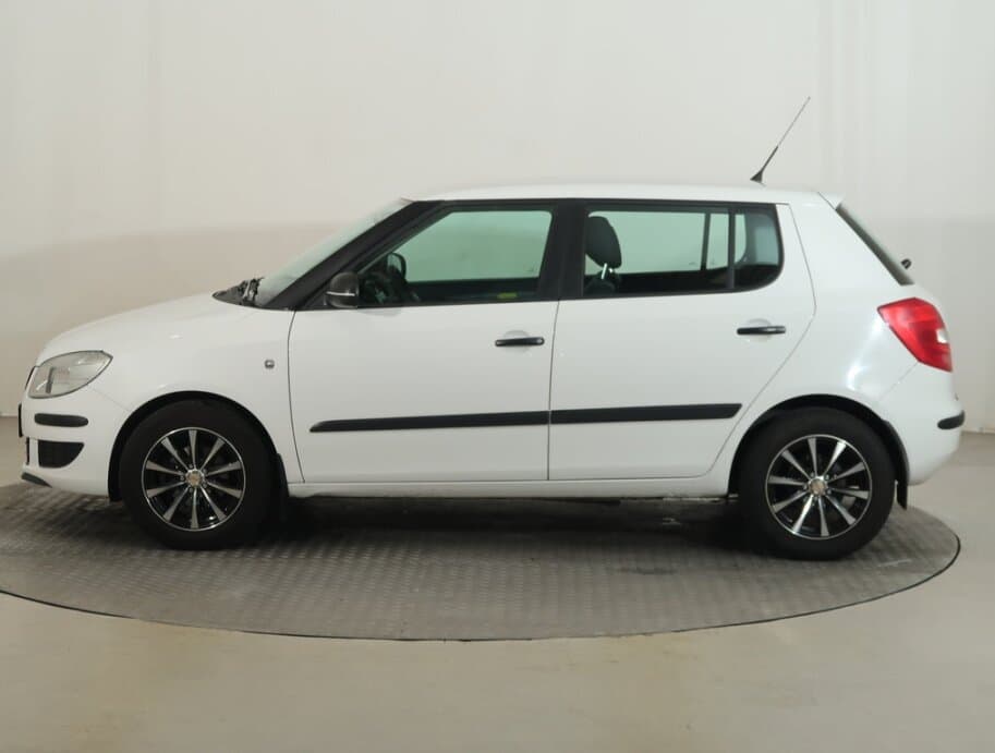 2011 Škoda FABIA - 4