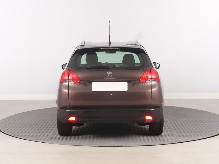 2014 Peugeot 2008 - 6