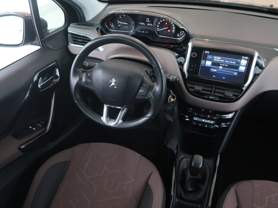 2014 Peugeot 2008 - 9