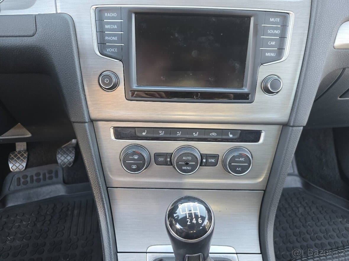 2016 Volkswagen GOLF - 8